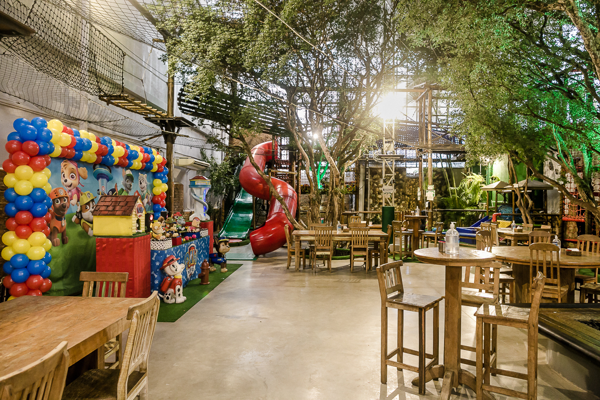 brinquedos e interior do buffet espaço buticabeira em pinheiros zona oeste sao paulo sp