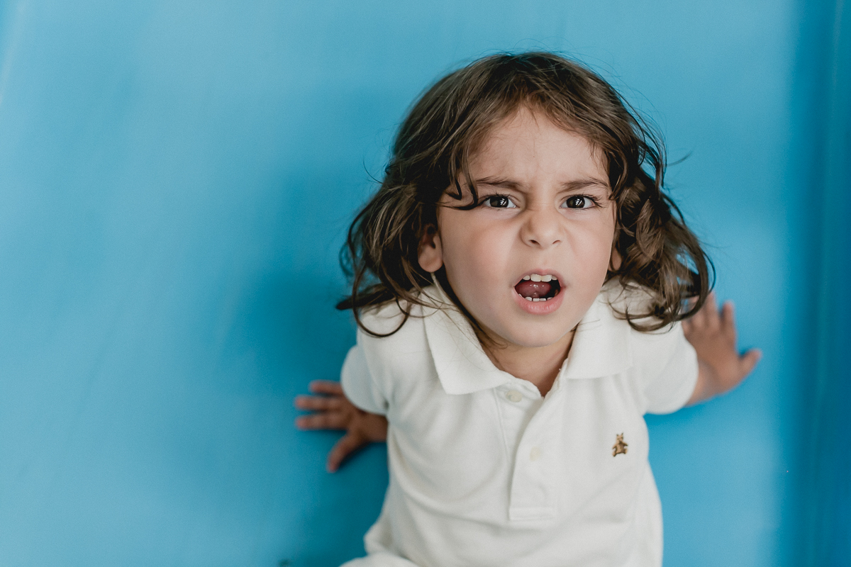 amiguinho fazendo careta