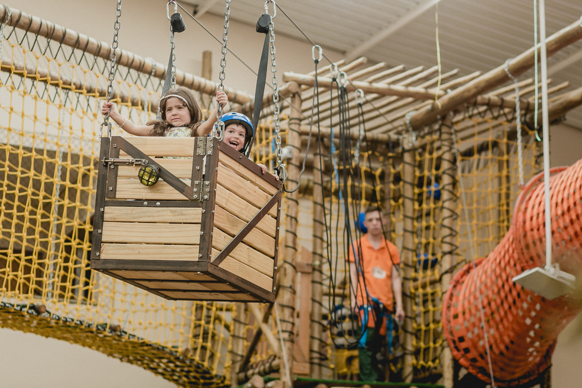 atravessando a tirolesa