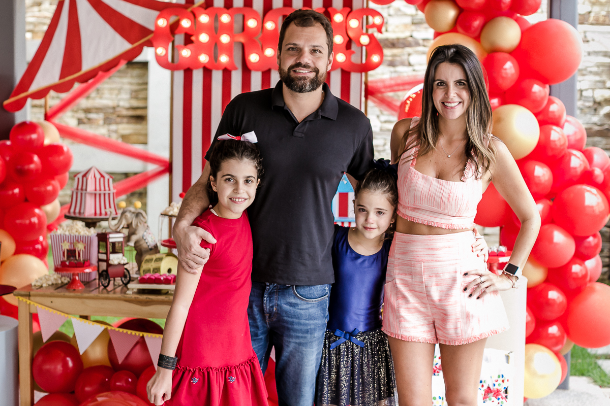 fotos do aniversário de 7 anos da Carol lá no Trapezio voador no jardim guedala zona sul sao paulo sp