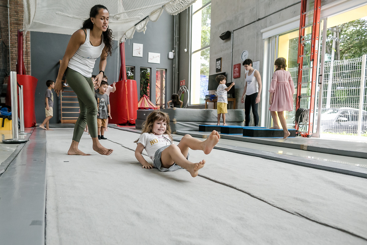 fotos do aniversário de 7 anos da Carol lá no Trapezio voador no jardim guedala zona sul sao paulo sp