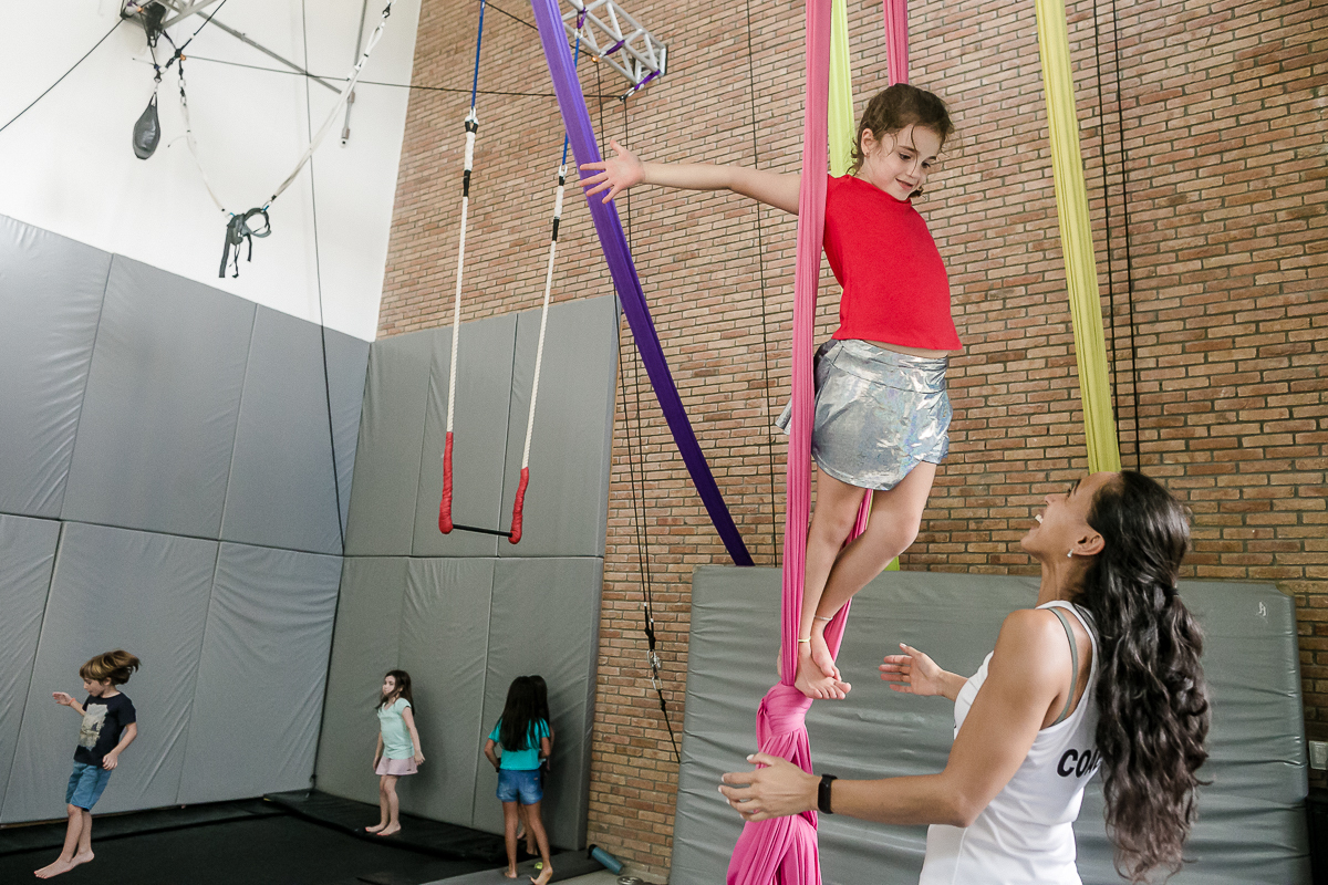 fotos do aniversário de 7 anos da Carol lá no Trapezio voador no jardim guedala zona sul sao paulo sp