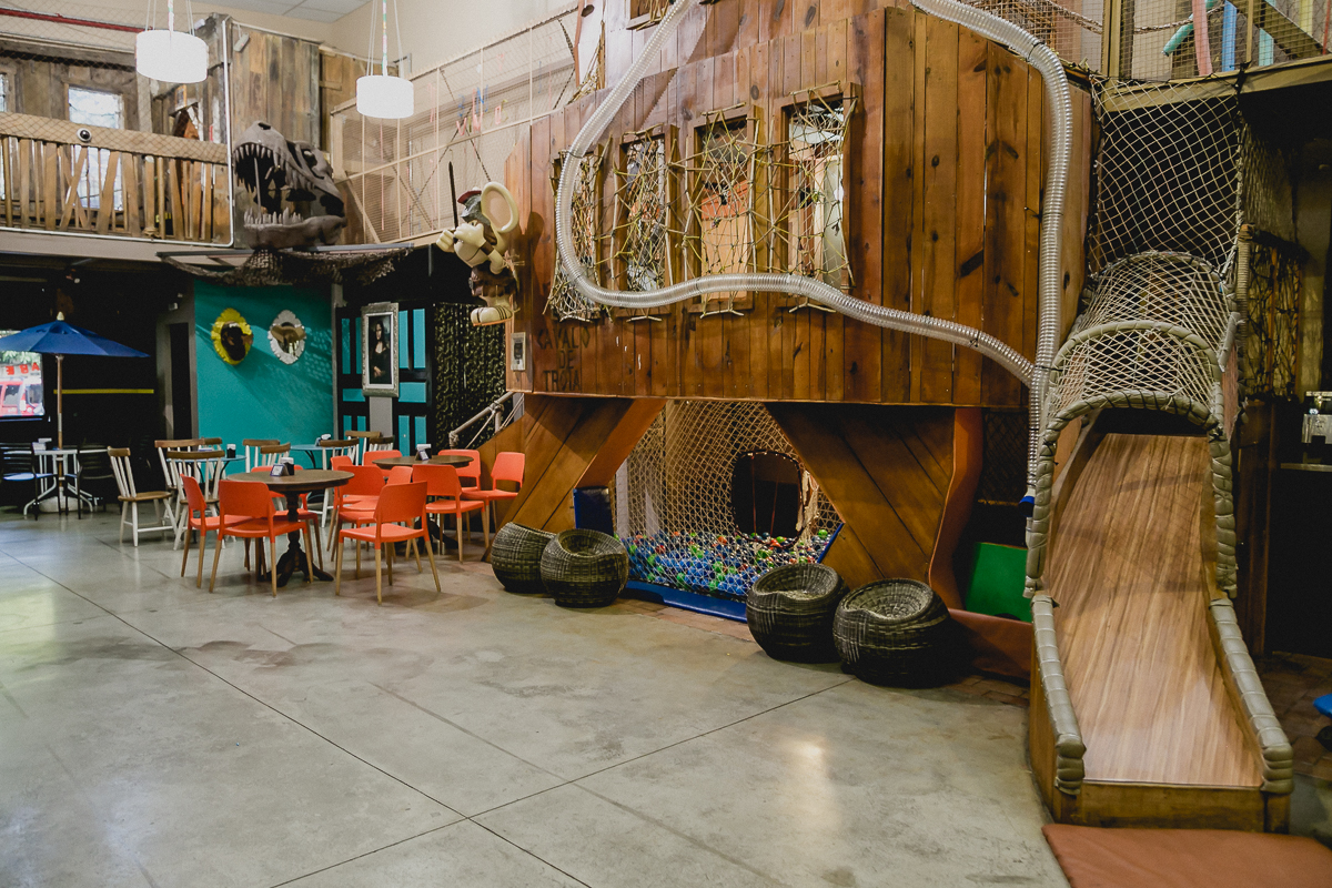 interior do buffet miniland