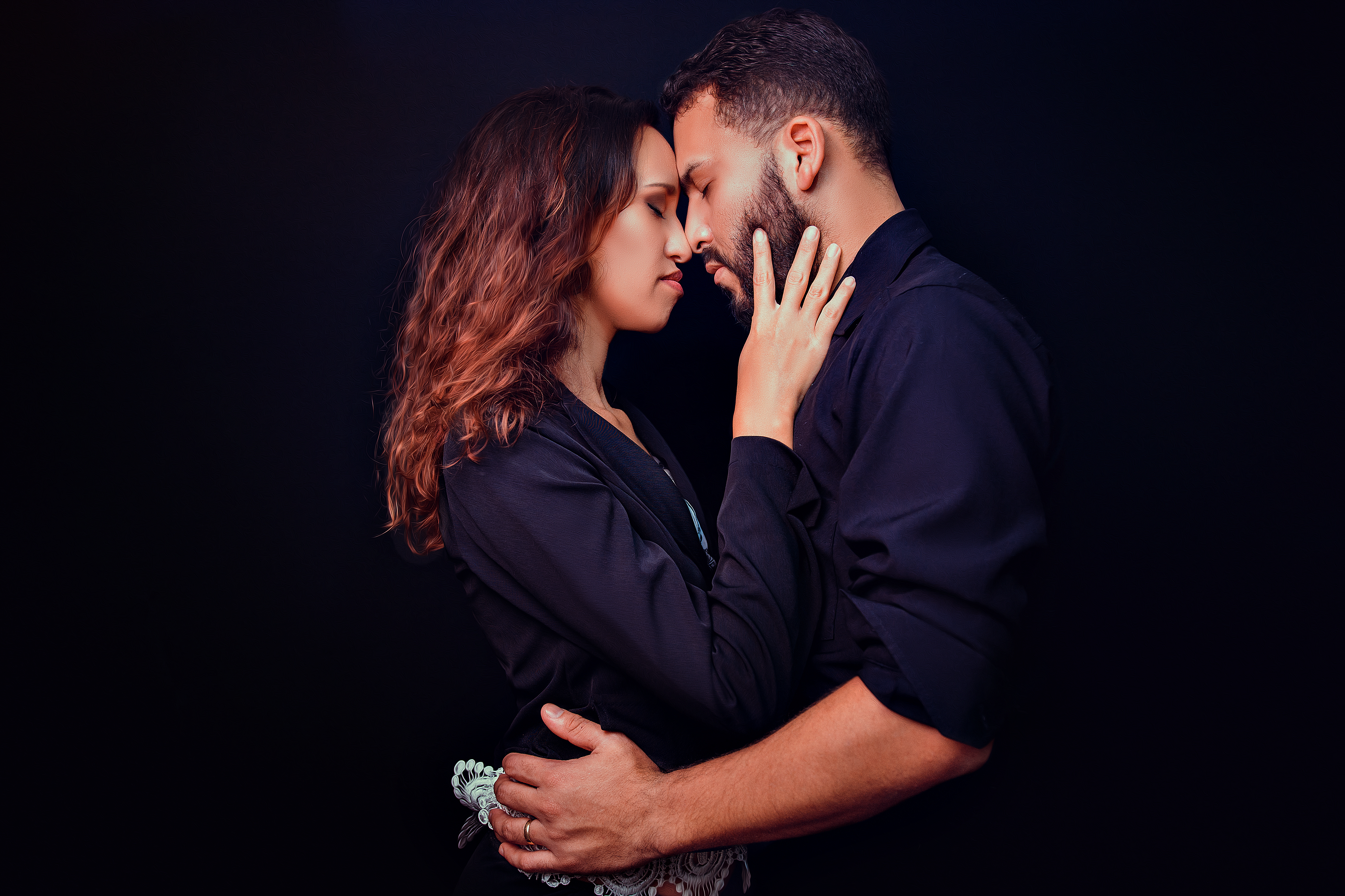 Contate Estúdio Reis Fotografias | Ensaios Gestante, Família e Debutantes  e Casamento em Maricá - RJ