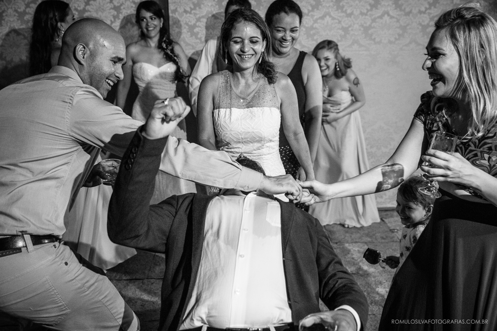 casamento gilcelle e ivan com fotos da cerimonia com fotos expontâneas  na festa