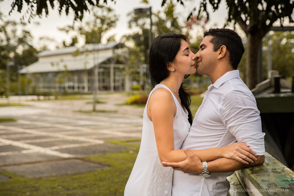 ensaio  pré casamento Anthony e Aline com fotos românticas e expontâneas