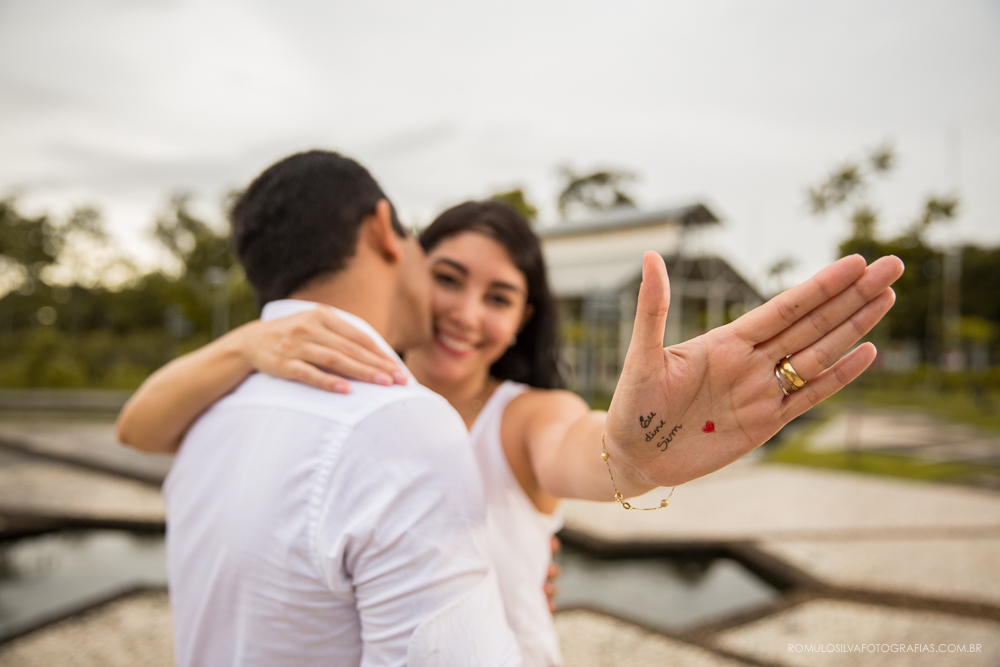 ensaio  pré casamento Anthony e Aline com fotos românticas e expontâneas