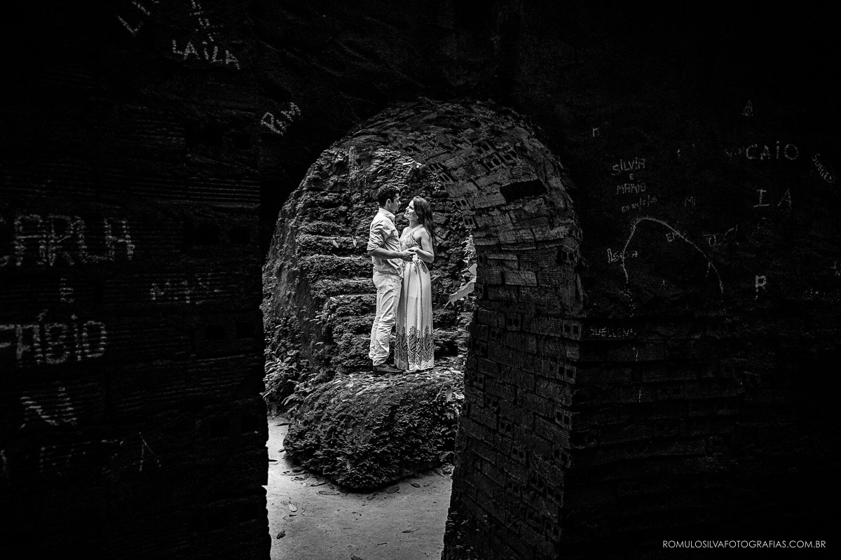 fotos criativa de ensaio pré casamento no bosque rodrigues alves em belém