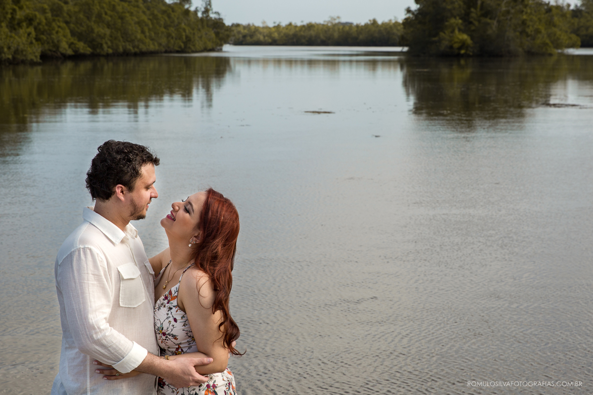 fotos criativas de ensaio pré casamento na marina