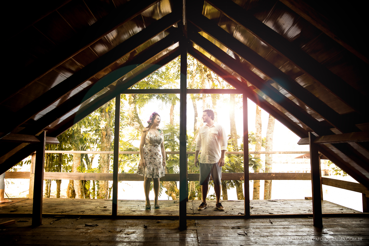 fotos criativas de ensaio pré casamento na marina