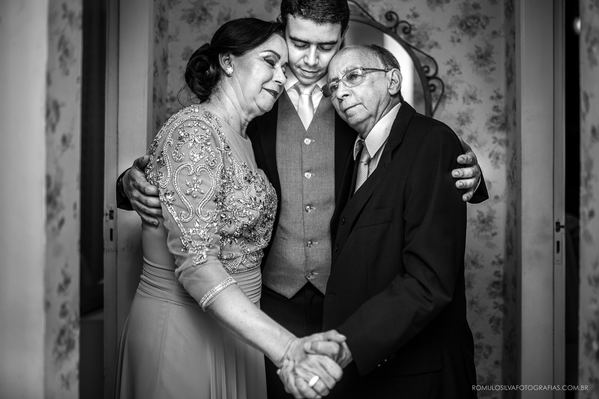 fotos criativas, expontâneas do making of noivos