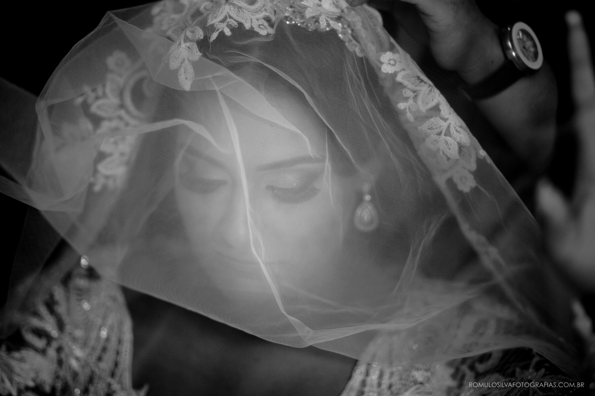 fotos criativas, expontâneas do making of noivos