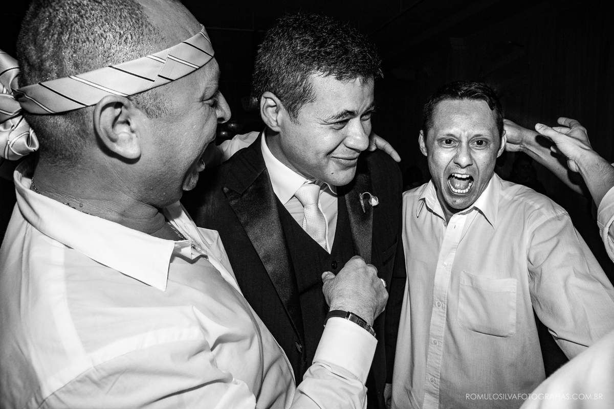 fotos expontâneas e criativas na festa do casamento do rindo e da adriana no bella citta em belém pa