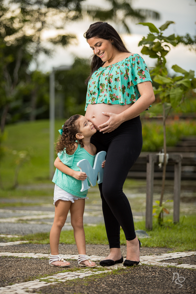 Ensaio de gestante com a filha