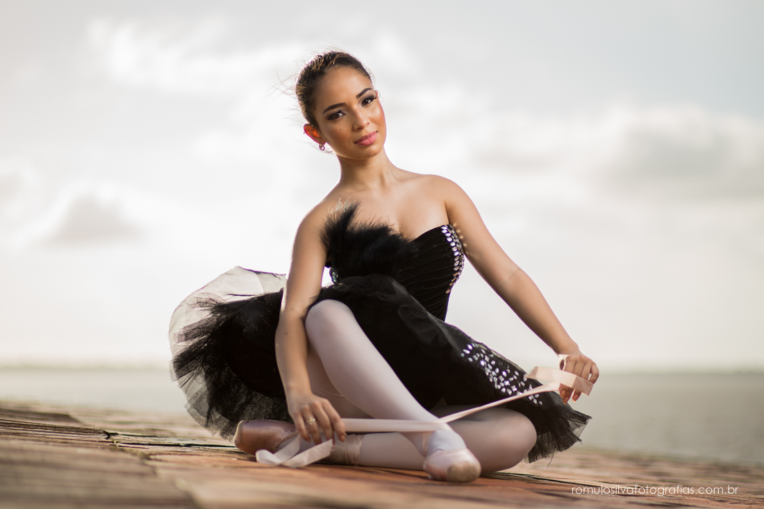 pose perfeita para fotos de 15 anos com tema de Bailarina