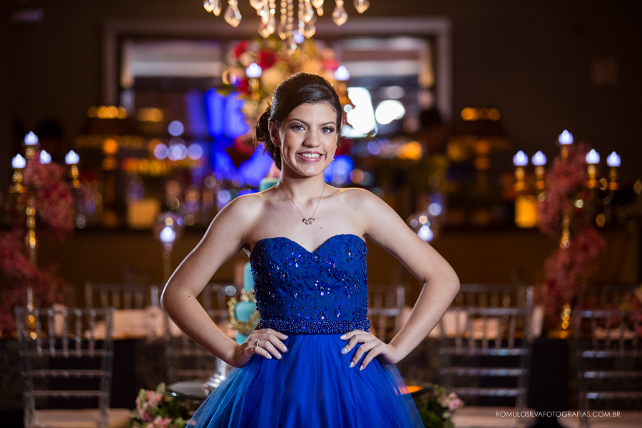 festa de 15 anos da Isabela realizada na sede social da AP em Belém do PA com tema de Paris