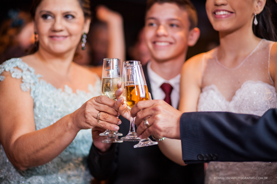 festa de 15 anos da Isabela realizada na sede social da AP em Belém do PA com tema de Paris