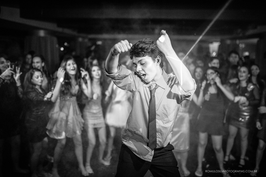 festa de 15 anos da Isabela realizada na sede social da AP em Belém do PA com tema de Paris