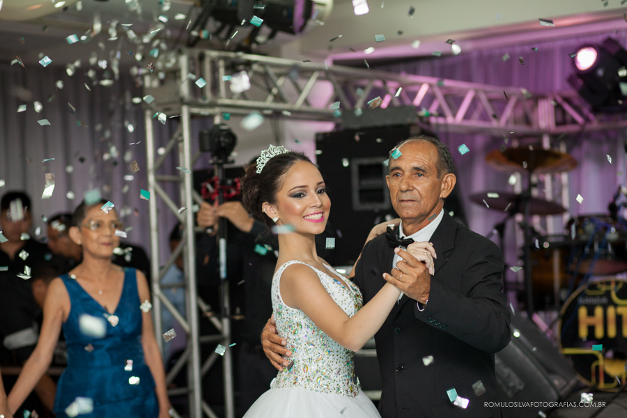 festa de 15 anos da Ana Tereza realizada no salão de festas do Estação Gourmet da AP em Belém do PA