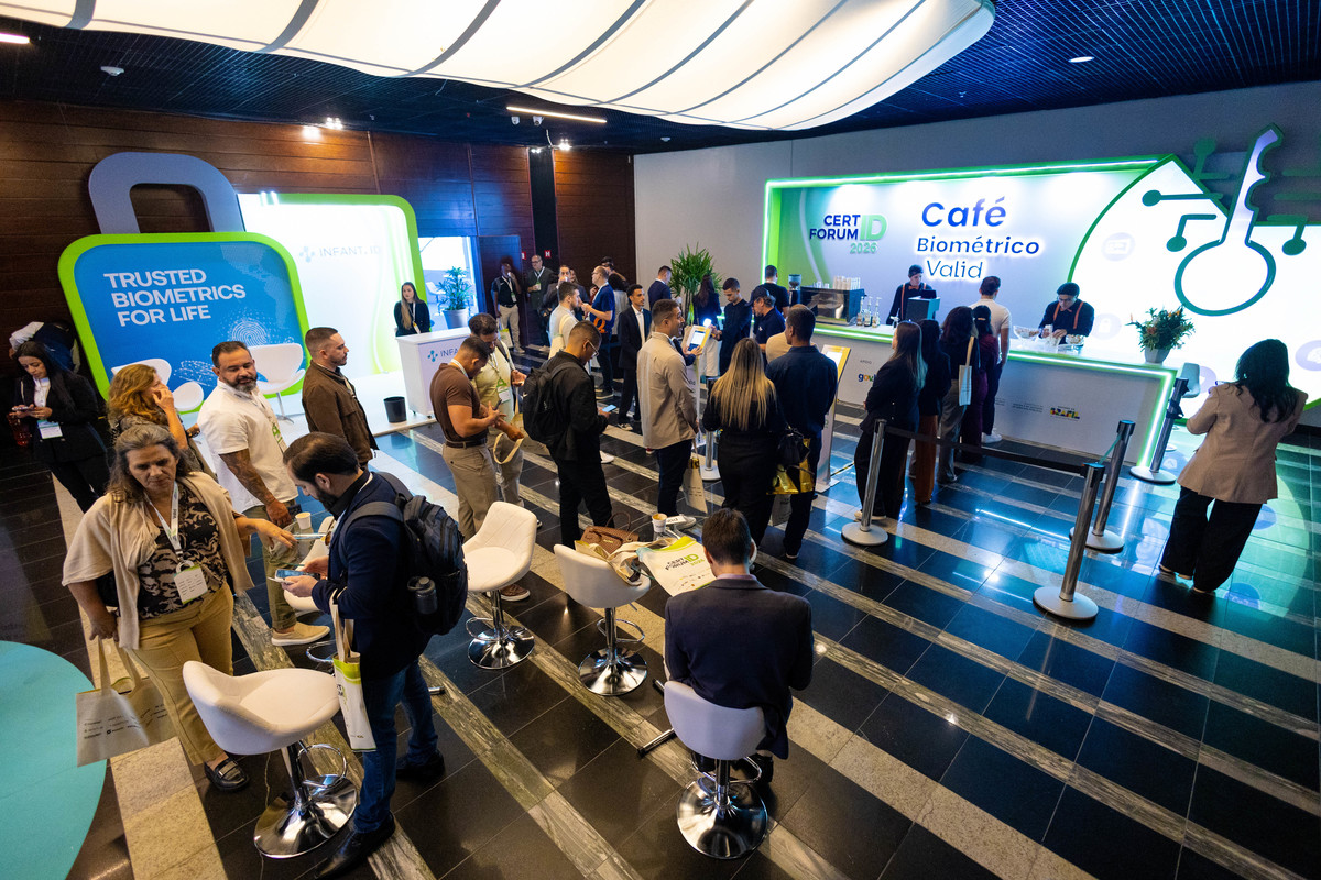 H1: Cobertura Fotográfica do CertForum-ID 2026
H2: Fotografia Institucional e Corporativa
H2: Registro Oficial para Imprensa e Patrocinadores

Isso ajuda o Google a entender que as imagens fazem parte de um case institucional.