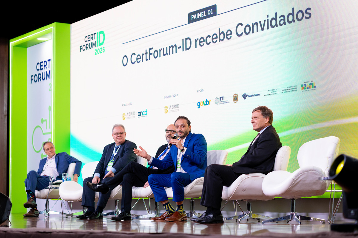 H1: Cobertura Fotográfica do CertForum-ID 2026
H2: Fotografia Institucional e Corporativa
H2: Registro Oficial para Imprensa e Patrocinadores

Isso ajuda o Google a entender que as imagens fazem parte de um case institucional.