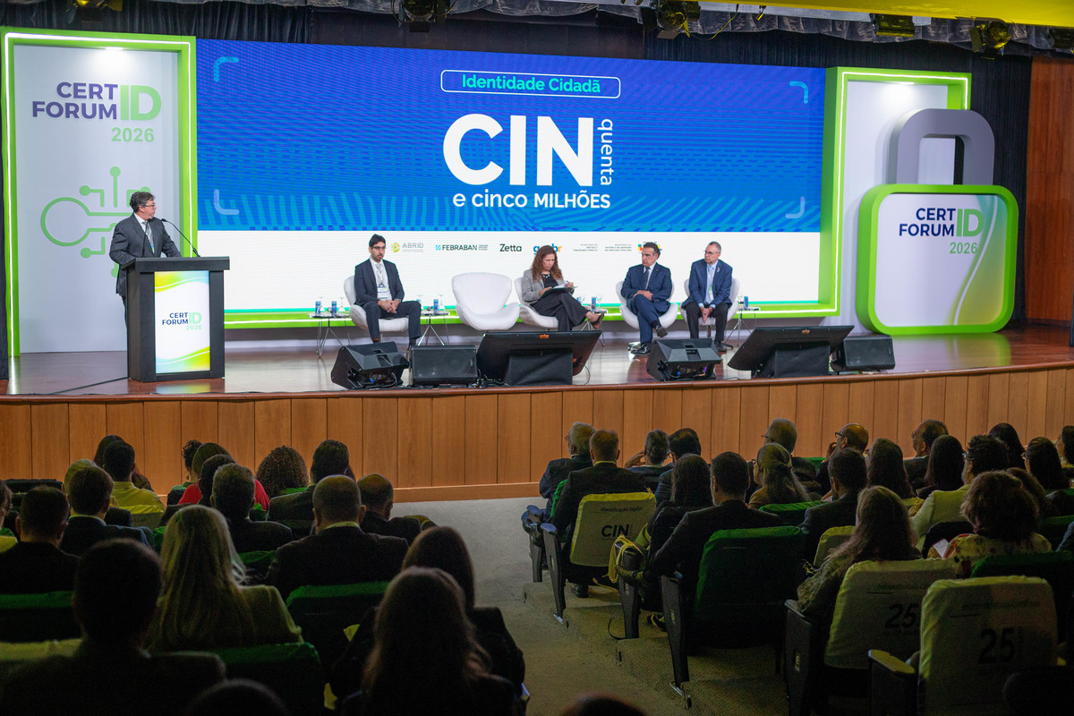 H1: Cobertura Fotográfica do CertForum-ID 2026
H2: Fotografia Institucional e Corporativa
H2: Registro Oficial para Imprensa e Patrocinadores

Isso ajuda o Google a entender que as imagens fazem parte de um case institucional.