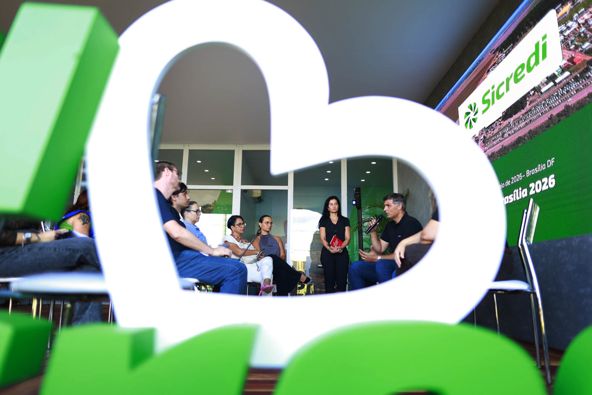 Programação técnica realizada no estande do Sicredi durante a AgroBrasília 2026