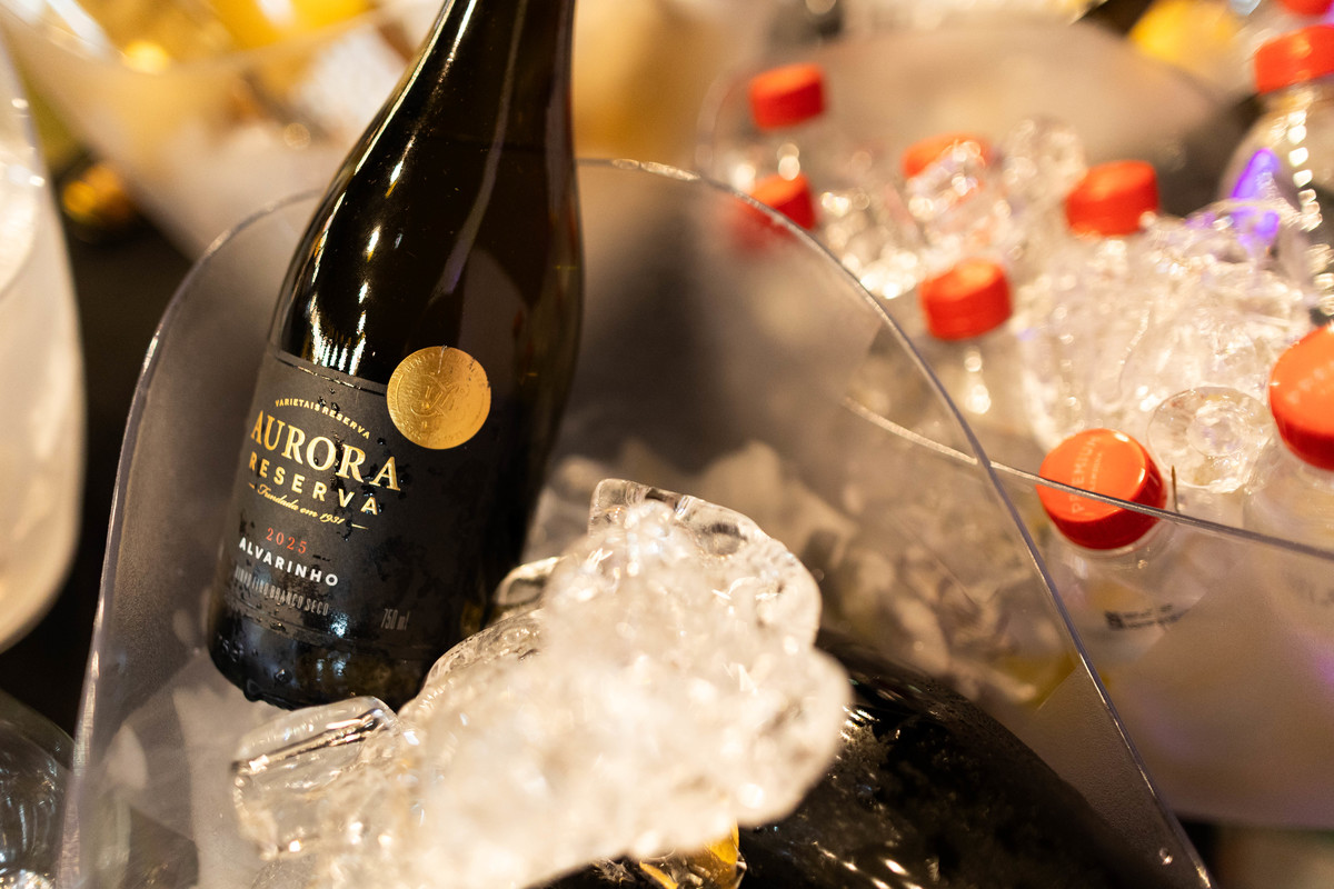 Detalhe gastronômico durante a Expovitis Brasil 2026 revela sabores e produtos que acompanham a experiência do vinho brasileiro. Foto: Wenderson Araujo/Trilux
