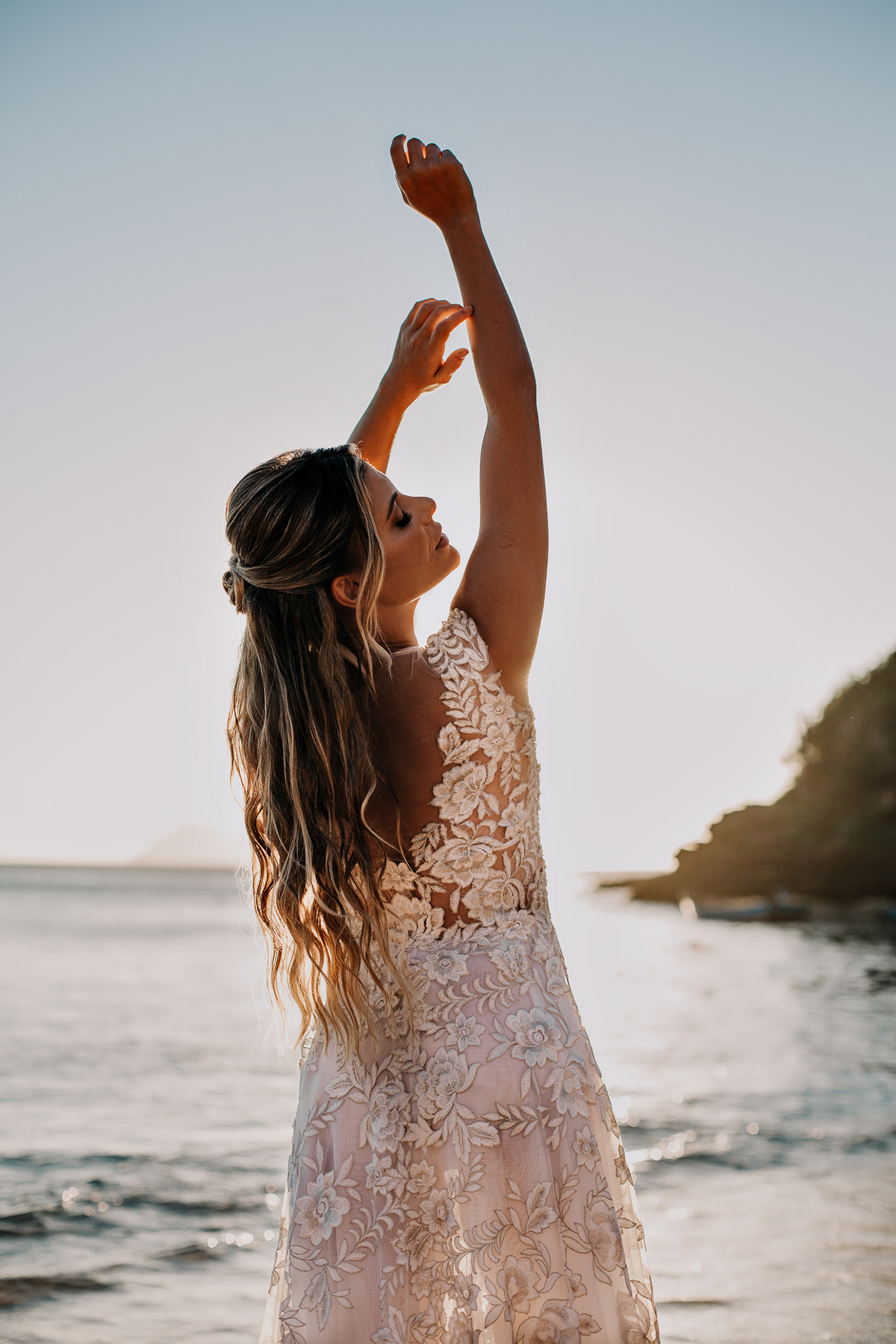 ensaio-de-casal-em-buzios-casal-se-beijando-fotografia-de-marcus-ribeiro-fotografo-de-casamento-rj-buzios