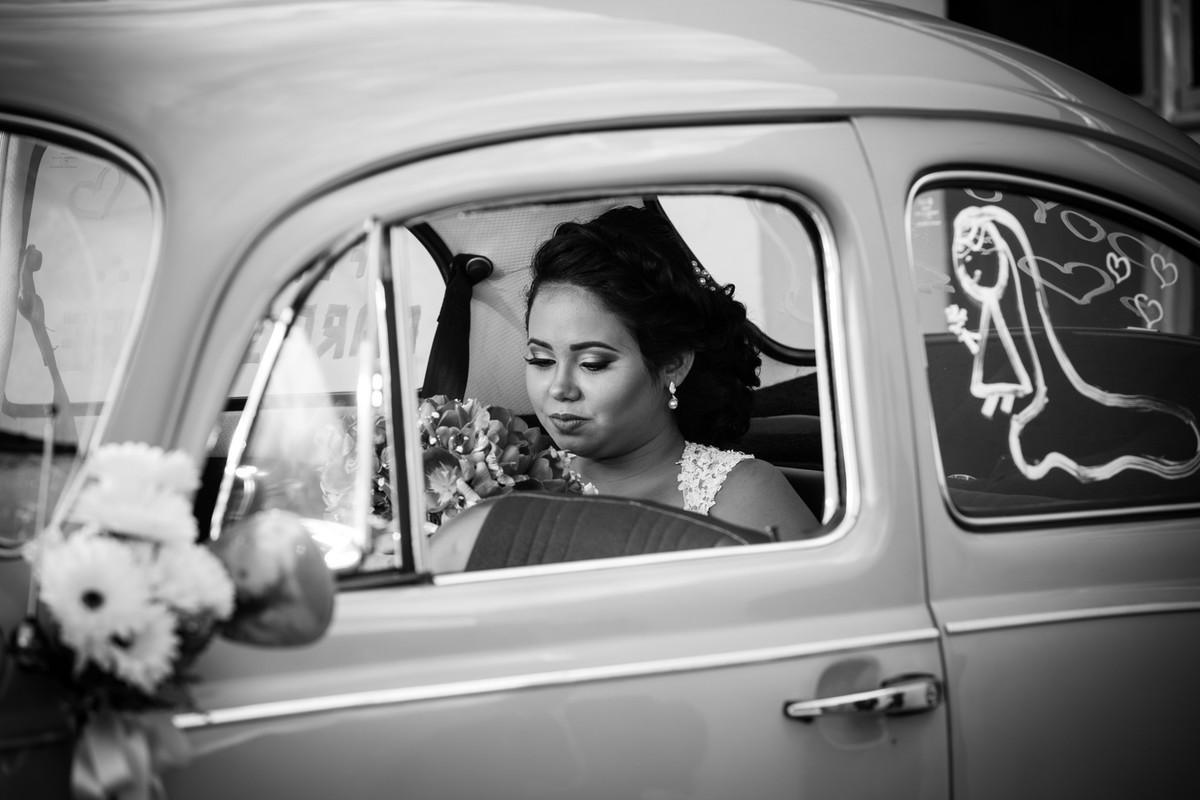 Noiva no Carro