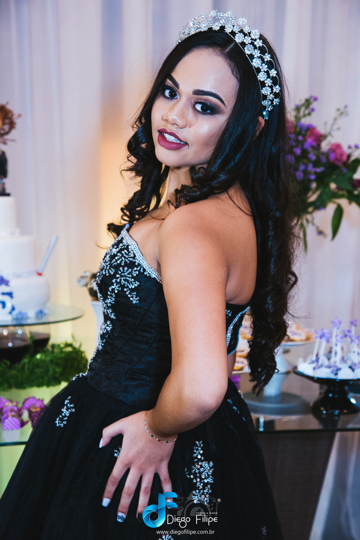 pose na mesa do bolo