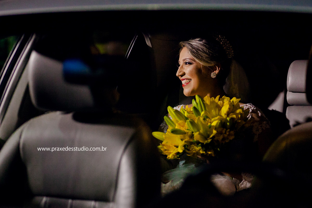 chegada da noiva na cerimônia