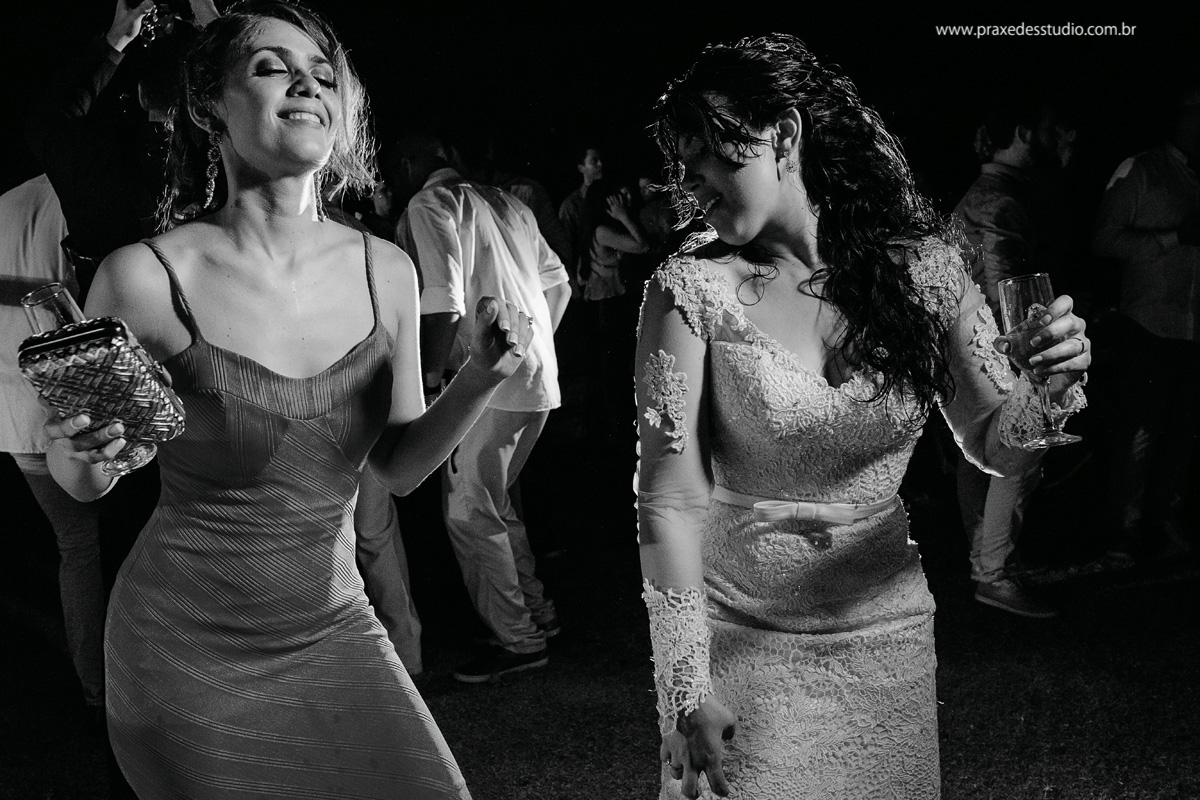 noiva dançando