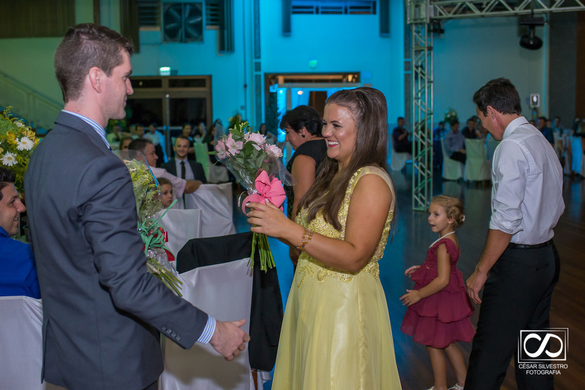 fotografo teutonia rio grande do sul fotografo da serra gaucha em Teutônia cesar silvestro fotografo de bento gonçalves faz formatura em teutonia festa linda em teutonia formatura teutonia