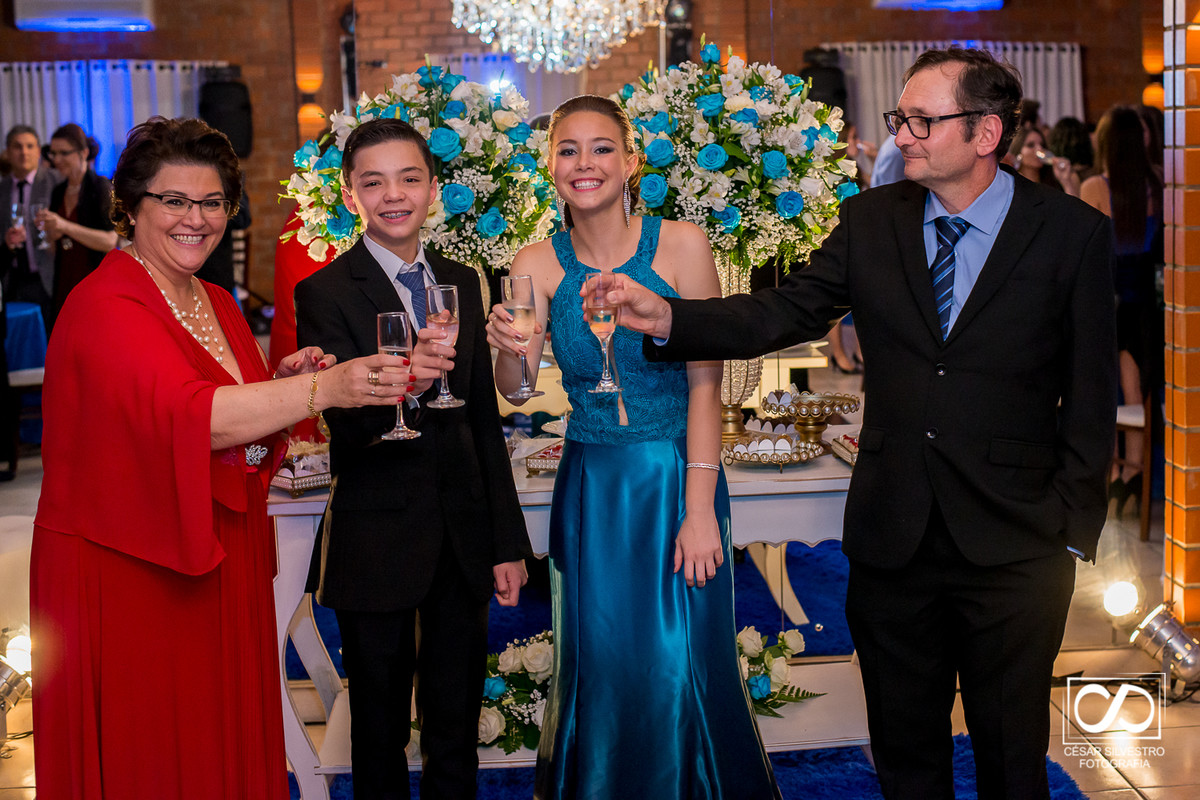 Fotógrafo Bento Gonçalves 15 anos César Silvestro melhor fotografo da serra Bento gonçalves Serra Gaucha make of Garibaldi Carlos Barbosa farroupilha caxias do sul flores da cunha em toda serra gaucha