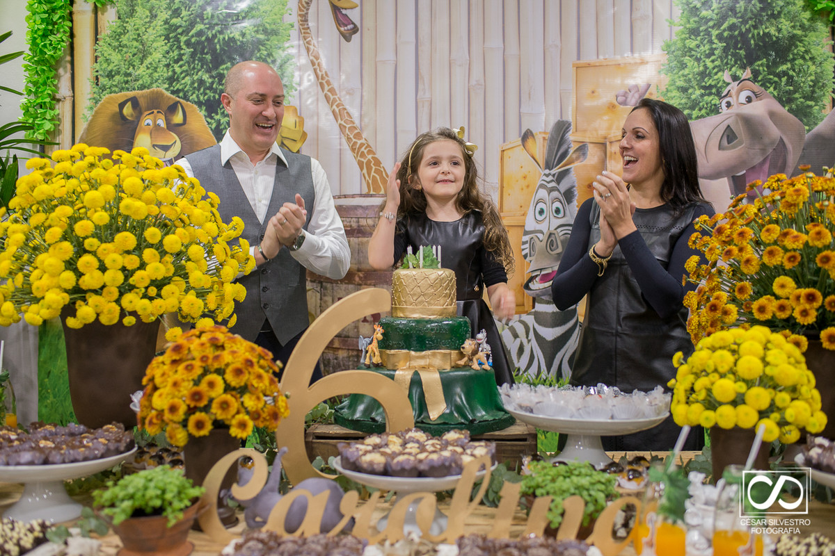 família festa infantil em Bento Gonçalves RS crianças de 6 anos brincam na Serra Gaúcha em  Bento Gonçalves fotógrafo de Bento Gonçalves na serra gaucha