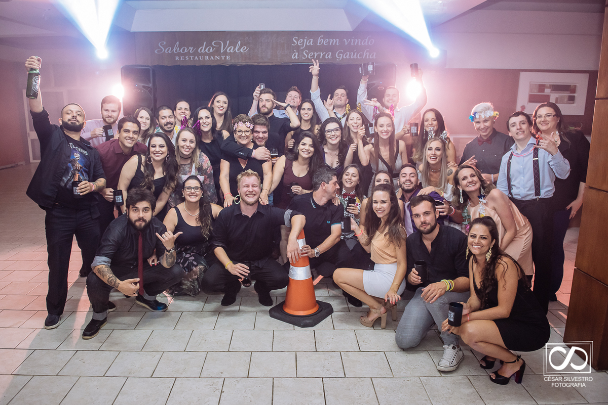 fotografia de formatura em bento Gonçalves na serra gaucha garibaldi carlos barbosa farroupilha caxias do sul veranopolis fotografia de formatura na serra gaucha 
