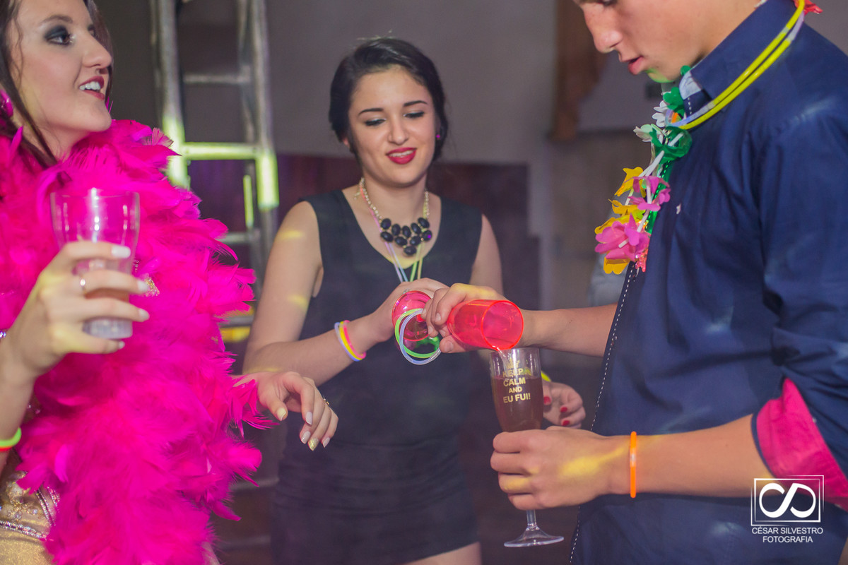 15 anos da bruna em Fagudes Varela Rio Grande do Sul fotógrafo César Silvestro de Bento Gonçalves - RS, alegria diversão na serra gaucha