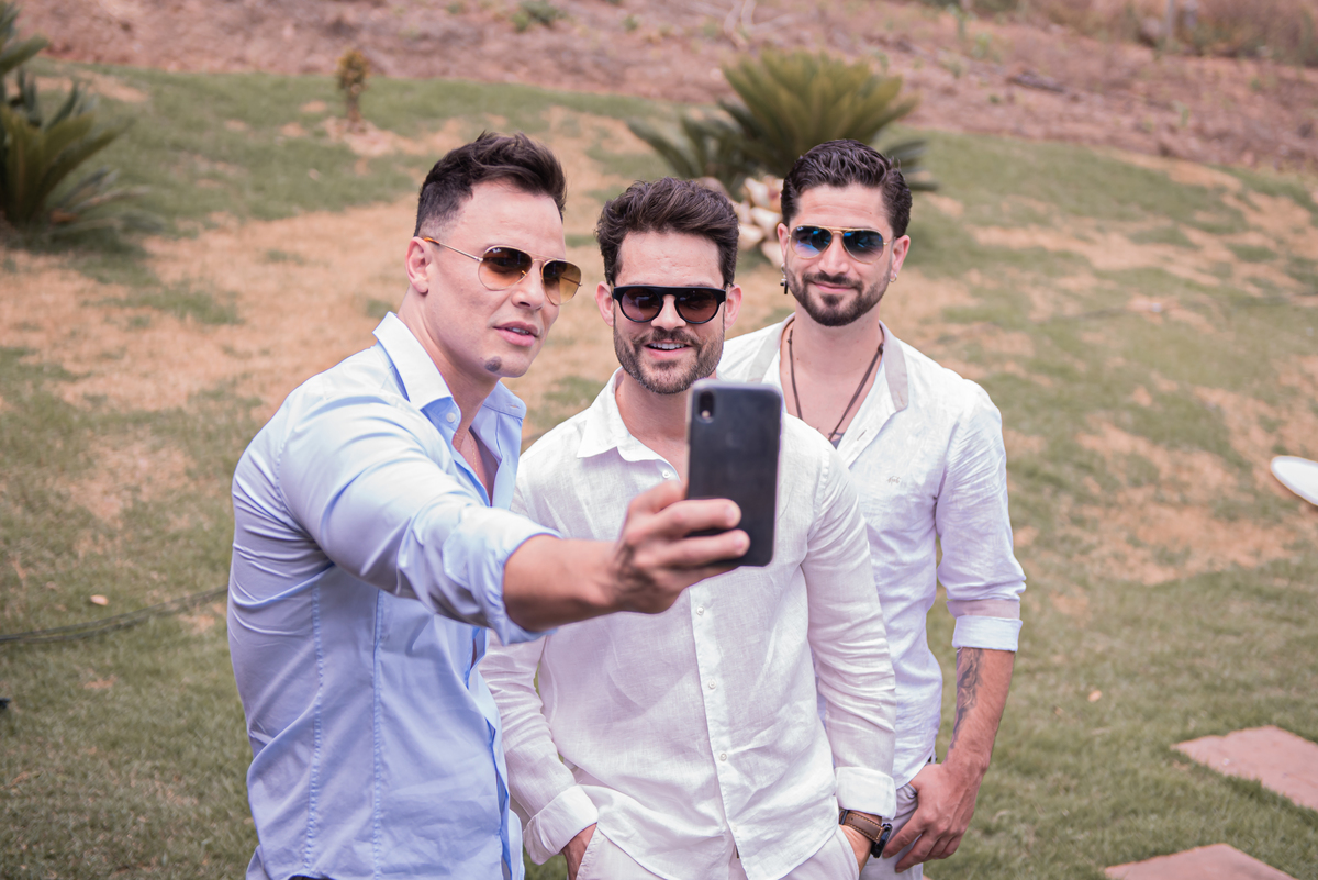 casamento em bento gonçalves ao ar livre durante o dia fotografo de bento gonçalves casamento fotografo de casamento bento gonçalves fotografo na serra gaucha