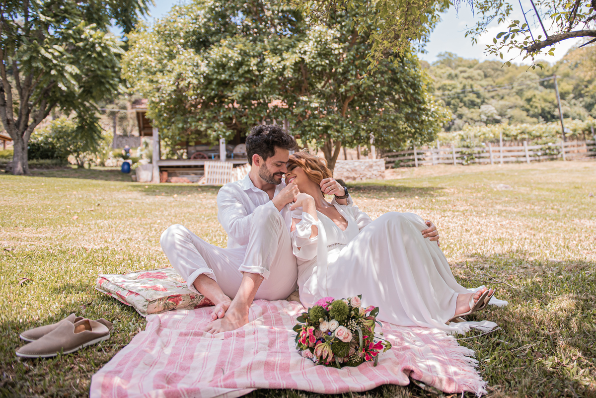 casamento em bento gonçalves ao ar livre durante o dia fotografo de bento gonçalves casamento fotografo de casamento bento gonçalves fotografo na serra gaucha