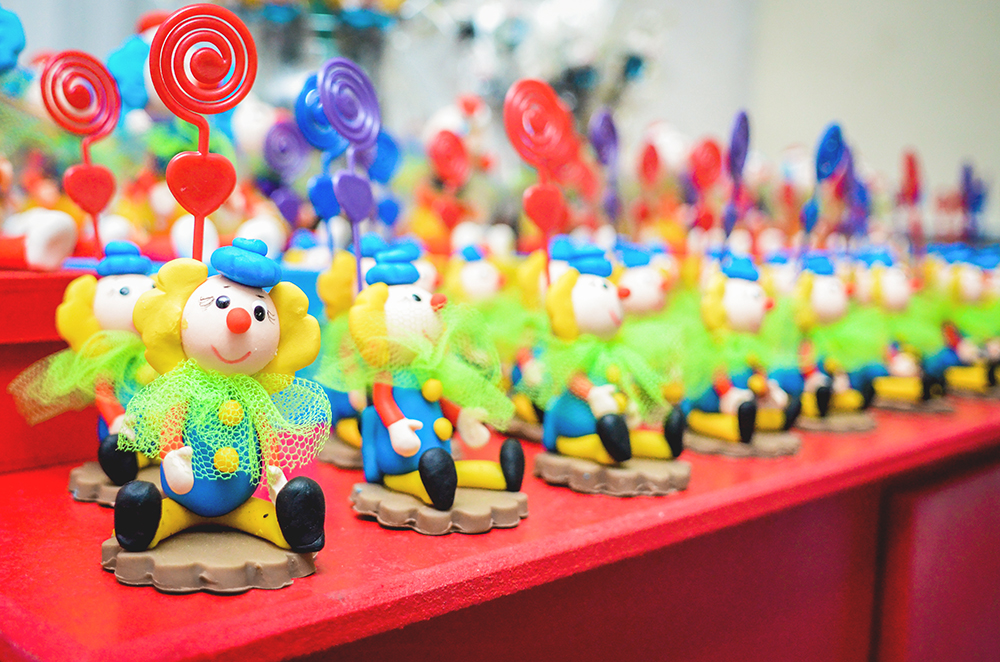 Cobertura fotográfica festa de aniversário tema circo menino criança infantil book fotográfico fotografia bolo docinhos brincadeiras palhaço mágico niteroi rio de janeiro são Gonçalo