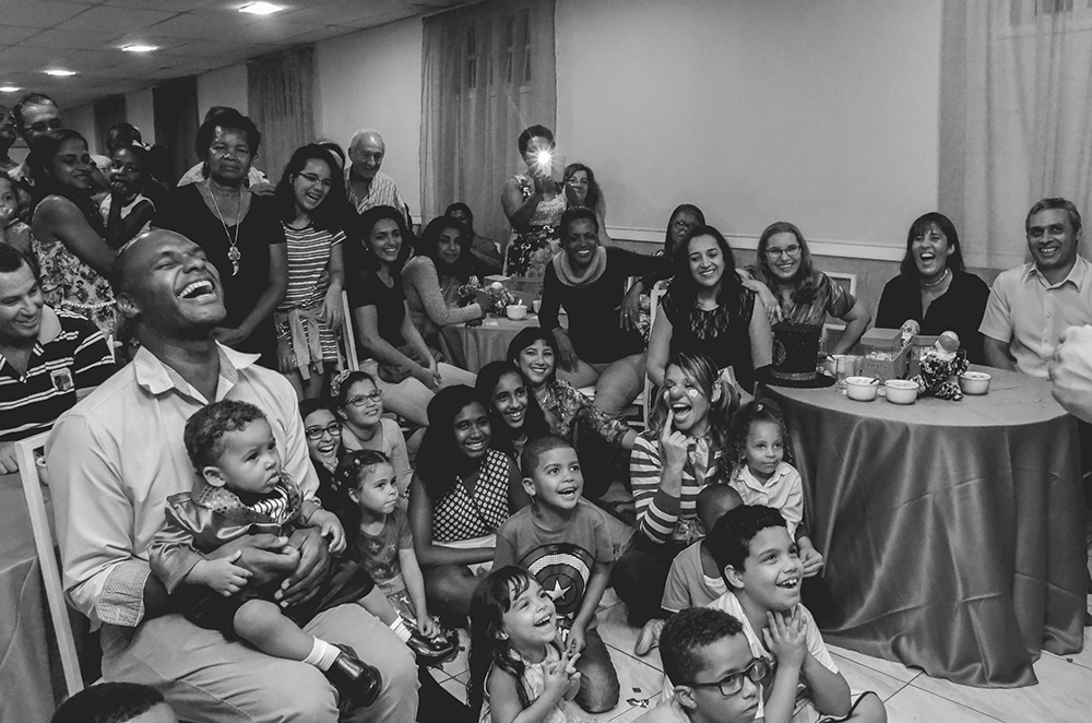 Cobertura fotográfica festa de aniversário tema circo menino criança infantil book fotográfico fotografia bolo docinhos brincadeiras palhaço mágico niteroi rio de janeiro são Gonçalo