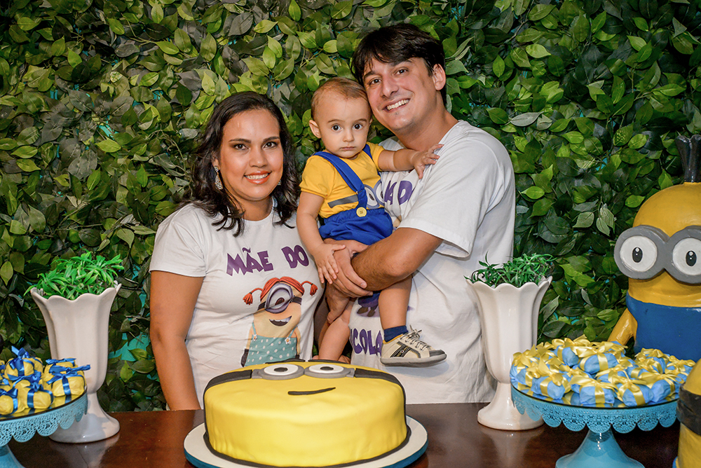 Cobertura fotográfica festa de aniversário tema minions menino criança infantil book fotográfico fotografia meu malvado favorito bolo docinhos brincadeiras niteroi rio de janeiro são Gonçalo