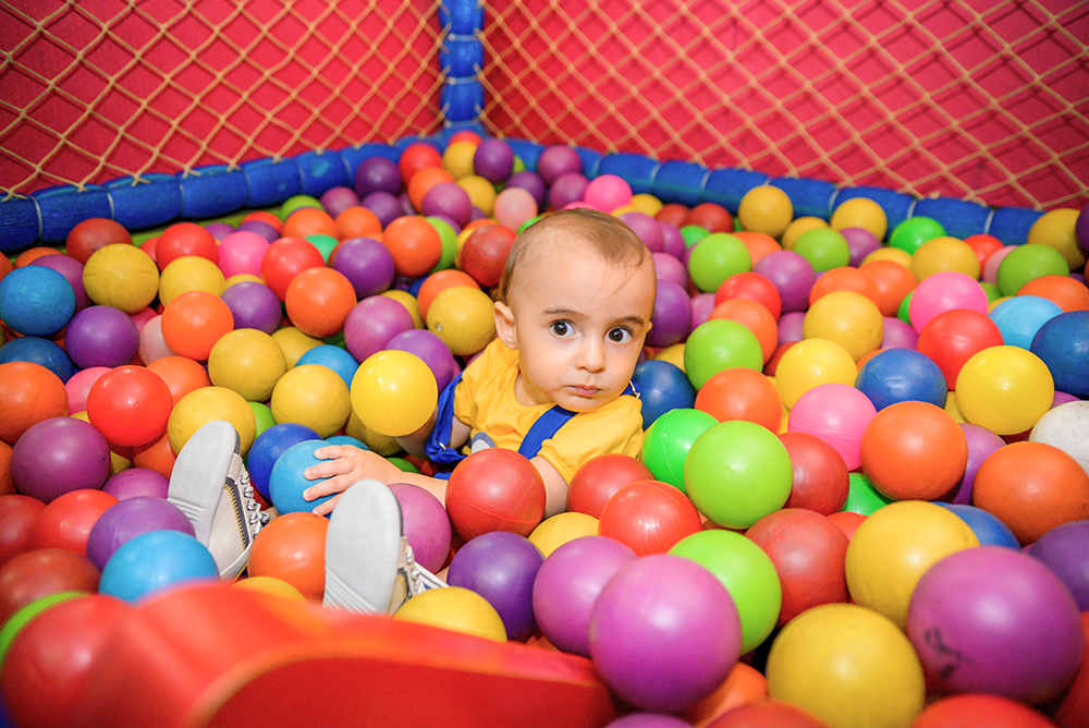 Cobertura fotográfica festa de aniversário tema minions menino criança infantil book fotográfico fotografia meu malvado favorito bolo docinhos brincadeiras niteroi rio de janeiro são Gonçalo