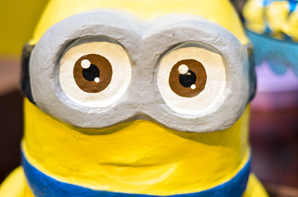 Cobertura fotográfica festa de aniversário tema minions menino criança infantil book fotográfico fotografia meu malvado favorito bolo docinhos brincadeiras niteroi rio de janeiro são Gonçalo