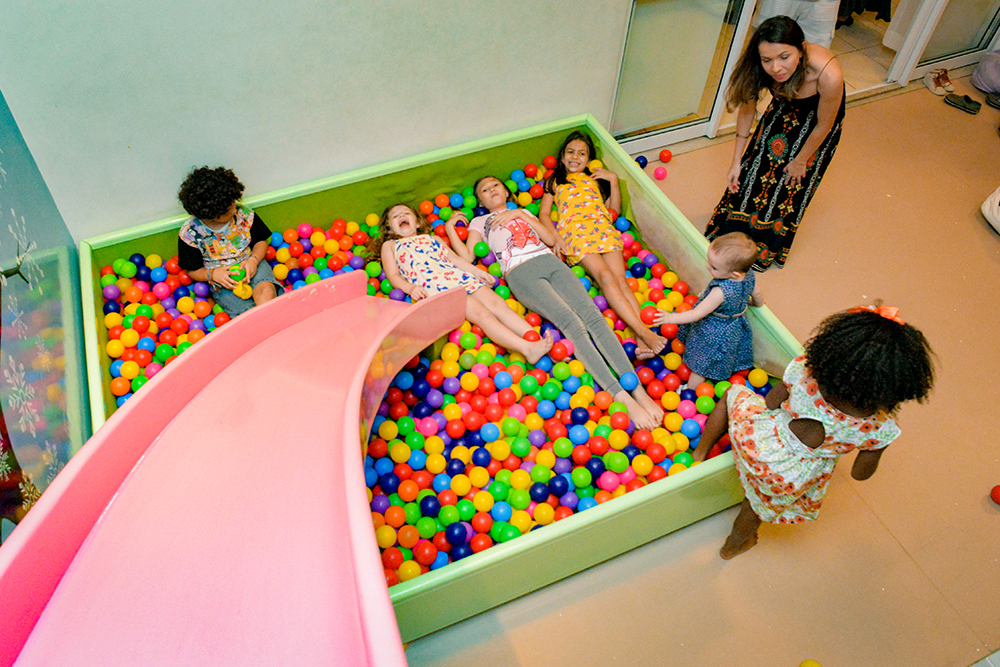 Cobertura fotográfica festa de aniversário tema safári menino criança infantil book fotográfico fotografia animais zoológico bolo docinhos piscina de bolinhas niteroi rio de janeiro são Gonçalo