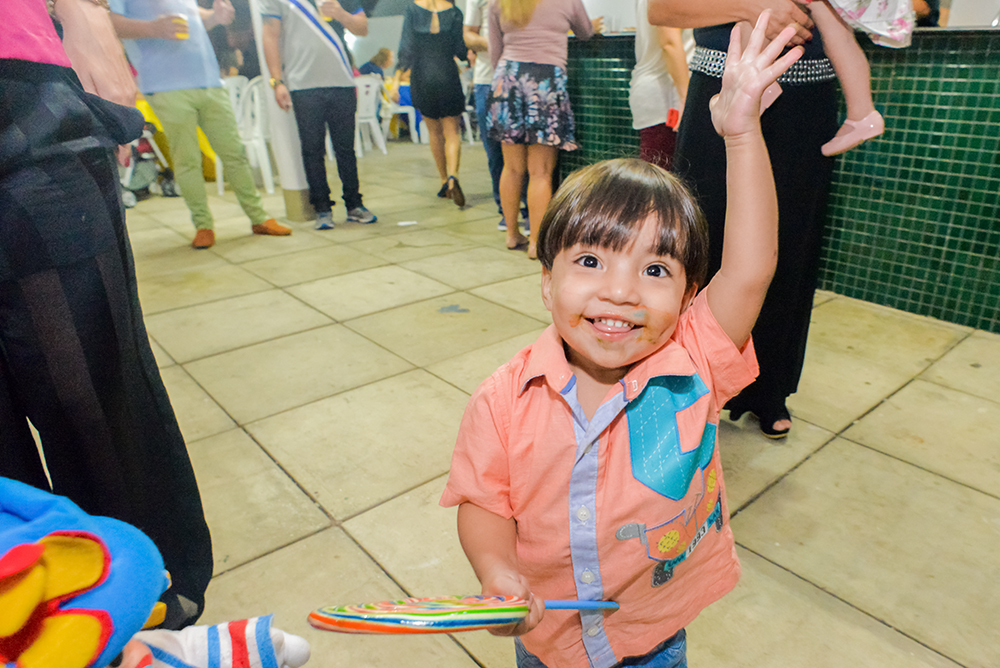 Cobertura fotográfica festa de aniversário tema patati patatá menino criança infantil book fotográfico fotografia palhaço bolo cama elástica docinhos brincadeiras niteroi rio de janeiro são Gon&ccedi