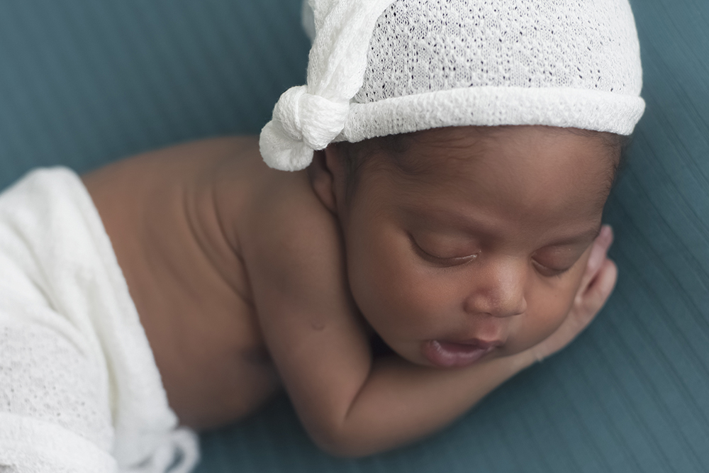 ensaio fotográfico newborn bebe gêmeos recém nascido book fotográfico fotografia pose sonequinha estúdio rio de janeiro niteroi são Gonçalo