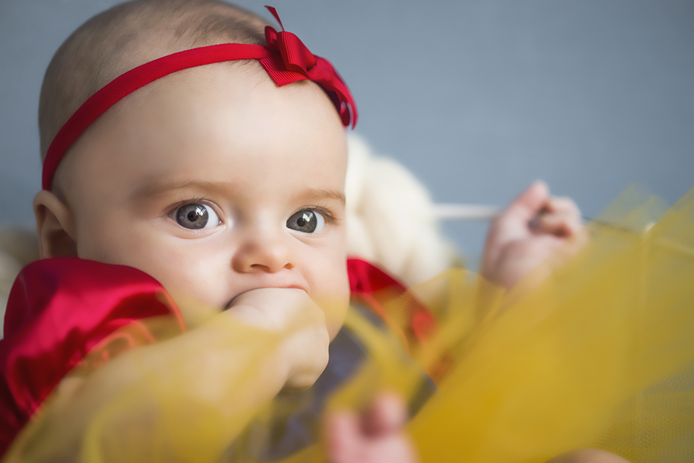 ensaio fotográfico temático  branca de neve bebe menina book fotografia acompanhamento trimestral estúdio rio de janeiro niteroi são Gonçalo