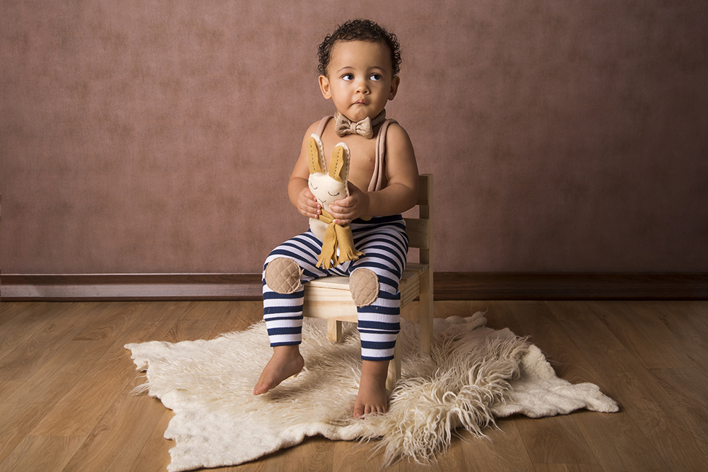 ensaio fotografico pre aniversário menino bebe infantil  book fotografia acompanhamento trimestral vintage suspensório gravata borboleta bicho de pelúcia rio de janeiro niteroi são Gonçalo